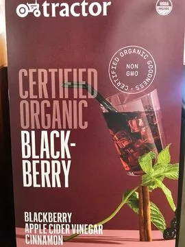 Tractor organic berry Patch Fresca