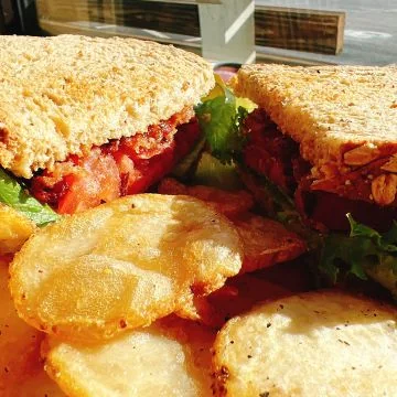Hell's BLT